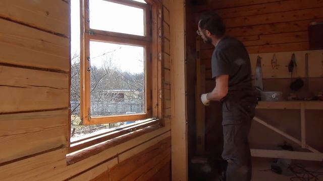 Окно в старом брусовом доме. смотреть онлайн