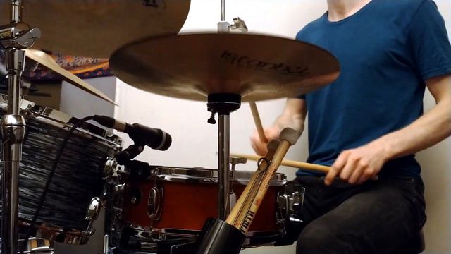 Tigran Hamasyan - Corrupt | Cover by Stuart Collins смотреть онлайн