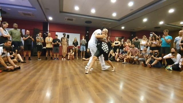 Jojo urban kiz Demo | Barcelona Temptation Kizomba festival 2021 смотреть онлайн