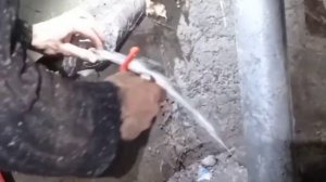 ??Замена Шарового Крана под Давлением воды?