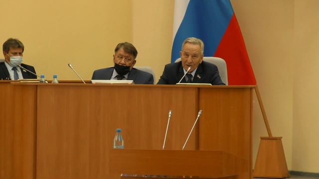 Владимир Штыгашев предложил построить глав городов в Хакасии из-за проблем ЖКХ смотреть онлайн