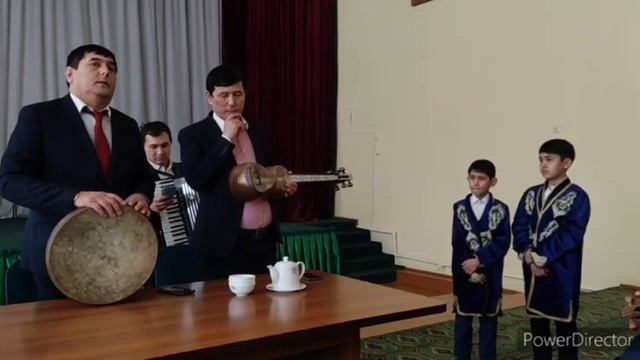 Урганч тумани 11-сон болалар мусиқа ва санъат мактабида Ғофуржон, Ғуломжон Эшчановлар махорат дарси смотреть онлайн