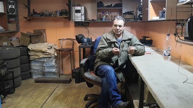 Почему потеет стекло в автомобиле ? смотреть онлайн