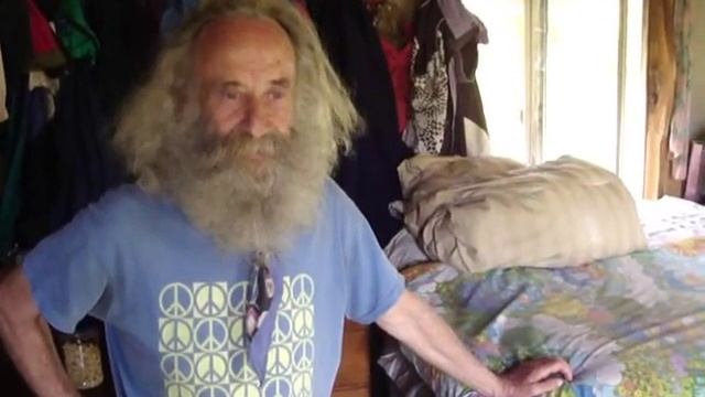 Off Grid Tiny House with two kitchens смотреть онлайн