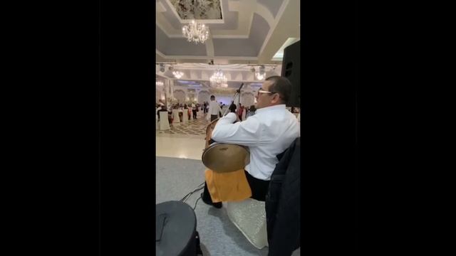 Крымскотатарская свадьба. Крымскотатарские музыканты. смотреть онлайн