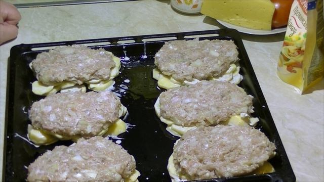 Картошка под фаршем с сырной корочкой смотреть онлайн