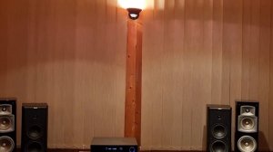 Битва колонок Yamaha NS-555 против Jamo Classic 8 – обзор от Макса