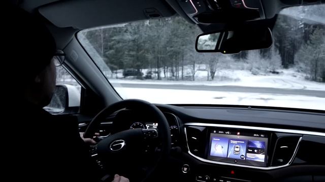 GAC GS8 тест-драйв китайского семиместного кроссовера на трассе и на песчаных карьерах смотреть онлайн