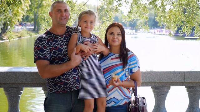 Прогулка в парке Горького. смотреть онлайн