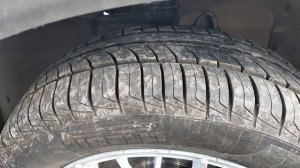 Слил масло Lukoil Genesis ARMORTECH 5W-40. Залил Rosneft Magnum Ultratec - 10W-40.