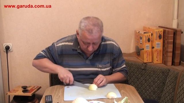 Суп из фасоли и овощей - вегетарианский.