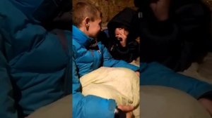 Храбрость наших детей во время воздушной тревоги! Нам надо учиться у них.