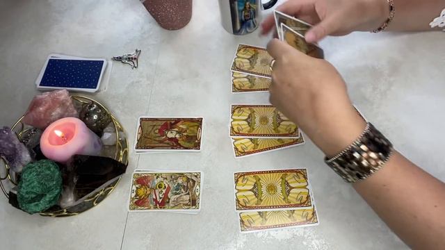 Как ко мне относится загаданный человек? смотреть онлайн
