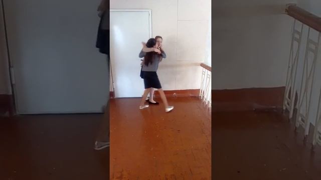 Вот как дерутся девочки :3 смотреть онлайн