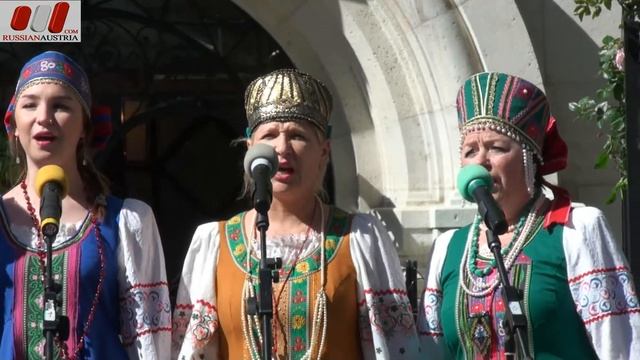 Ансамбль русской песни «Голубушки». Российско-австрийский уличный фестиваль в Вене смотреть онлайн
