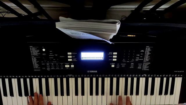 Aquarela Do Brasil On Yamaha PSR-E373 смотреть онлайн