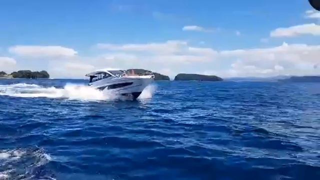 Beneteau gran turismo 32 смотреть онлайн