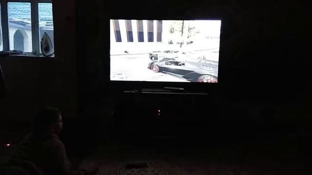 Я играю гта 5 с ноутбука на телевизор?➡? ШООК?? смотреть онлайн