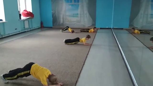 Клуб Сила Дракона- кроссфит, тренер Голда Валерий, Гомель, май 2018 смотреть онлайн