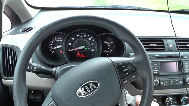 2014 Kia Rio Engine Start Up