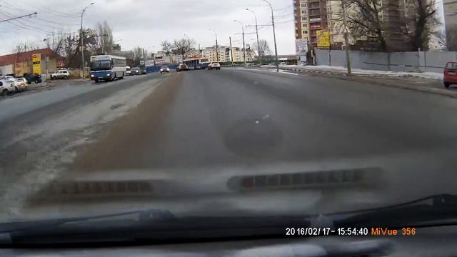 Низко над землей смотреть онлайн