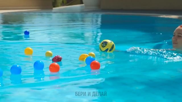 ГЕНИАЛЬНЫЕ ИДЕИ И ПРОСТЫЕ ЛАЙФХАКИ ДЛЯ БАССЕЙНА || Попробуйте эти невероятные поделки этим летом смотреть онлайн