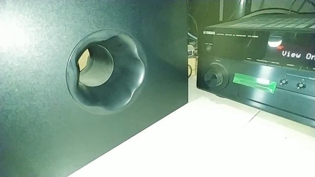 Test Subwoofer Yamaha NS-SW100 I Love That Bass смотреть онлайн