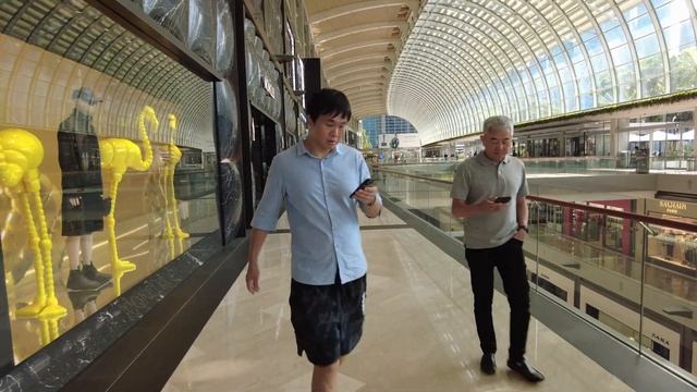 [4K] ?? Marina Bay Sands | Walking Tour | May 2023 #marinabaysands #singapore #travelsingapore смотреть онлайн