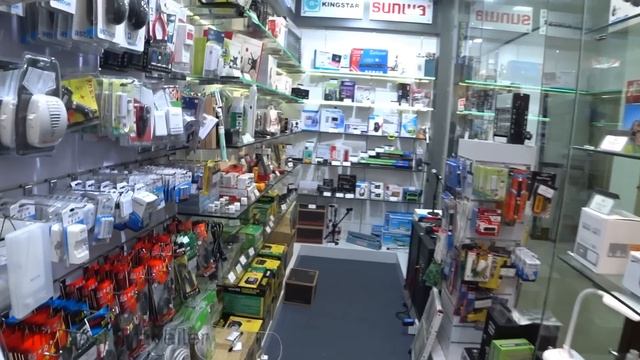 A walk from Colombo City Centre Shopping Mall to the U.S. Embassy in Colombo Sri Lanka смотреть онлайн