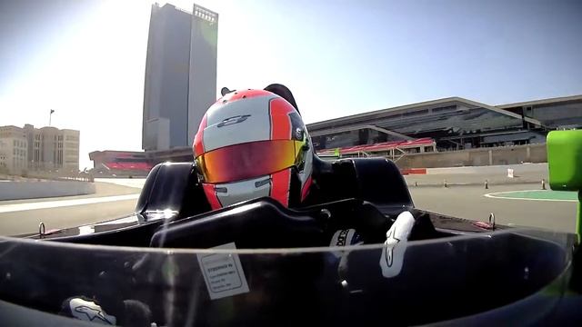 FIA Formula 4 UAE test at Dubai Autodrome by Ed Jones смотреть онлайн