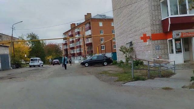 Впервые на Ютубе. Прогулки по центральной части Южного посёлка в Сарапуле смотреть онлайн
