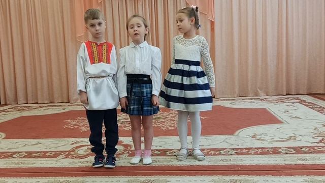 Стрекоза и муравей смотреть онлайн