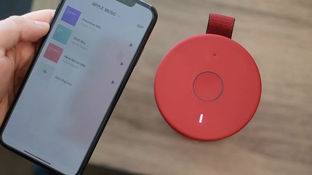 Review: Ultimate Ears MegaBoom 3 Pumps Out the Tunes with Plenty of Bass смотреть онлайн