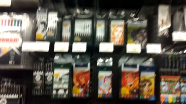 My first time inside a Blick Art store :) смотреть онлайн