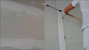 Как правильно наносить грунтовку(краску) валиком.