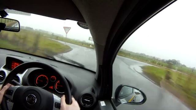 2011 Vauxhall Corsa 1.3 Eco Test Drive - Accelerations (GoPro HD) смотреть онлайн