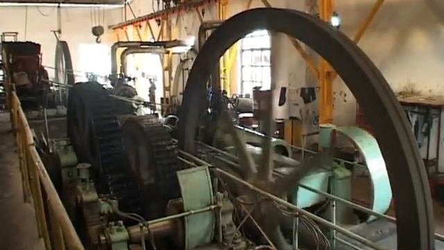 Jombang Baru Sugar Mill, East Java, Indonesia смотреть онлайн