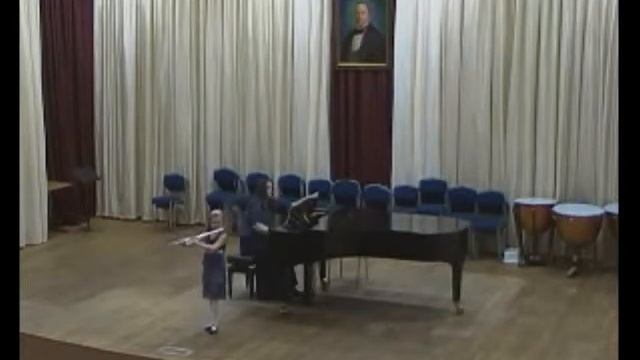 Ж.Ибер Маленький белый ослик, исп.Ленкина Лиза,9 лет.avi смотреть онлайн