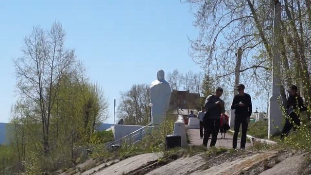 Усть-Кут речной порт Осетрово.№1 смотреть онлайн