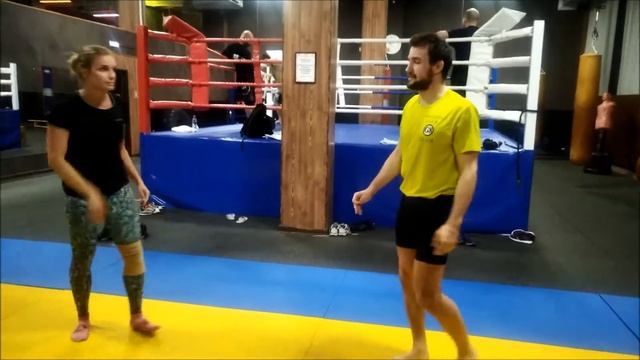 Висячка (flying Armbar) от ученицы