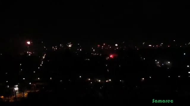 Новогодний салют в Берлине - вид из окна! смотреть онлайн