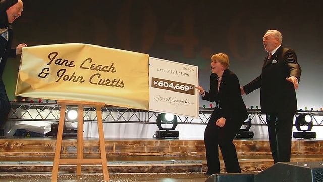 Новогоднее поздравления Рекса Манна смотреть онлайн