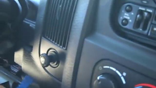 How to Dodge Ram Pick Up Radio Removal смотреть онлайн