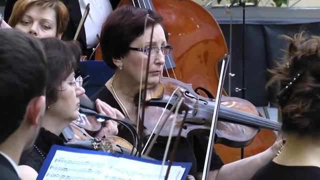 В.А.Моцарт Симфония N40 (фрагменты) смотреть онлайн