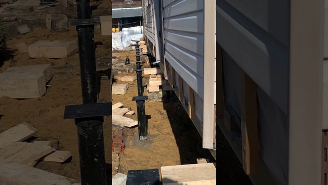 Вот так двигают дом с точки А в точку Б. Подробное видео в нашем аккаунт #фундаментгрупп #фундамент смотреть онлайн