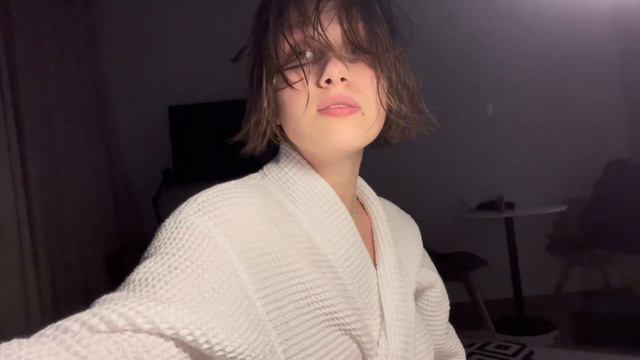 романтизирую жизнь, чтобы не сойти с ума/ питер смотреть онлайн