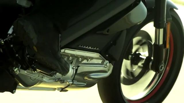 Harley Davidson presenta la moto elettrica Project Livewire смотреть онлайн