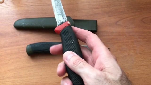 Сравнение Morakniv и обычную Mora:))