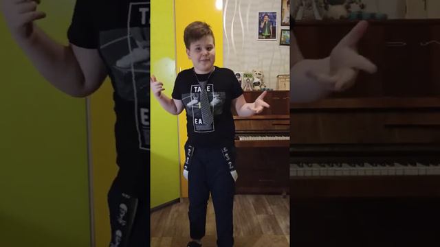 Кавер на песню The hatters "Да со мной не просто" Куликов Артём смотреть онлайн