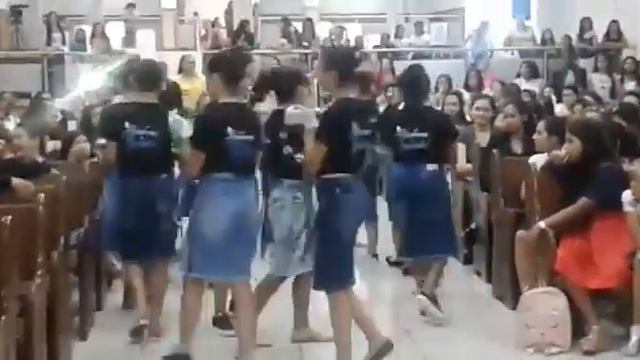 GRUPO DE PANDERETISTAS GUERERAS DE JESUCRISTO смотреть онлайн